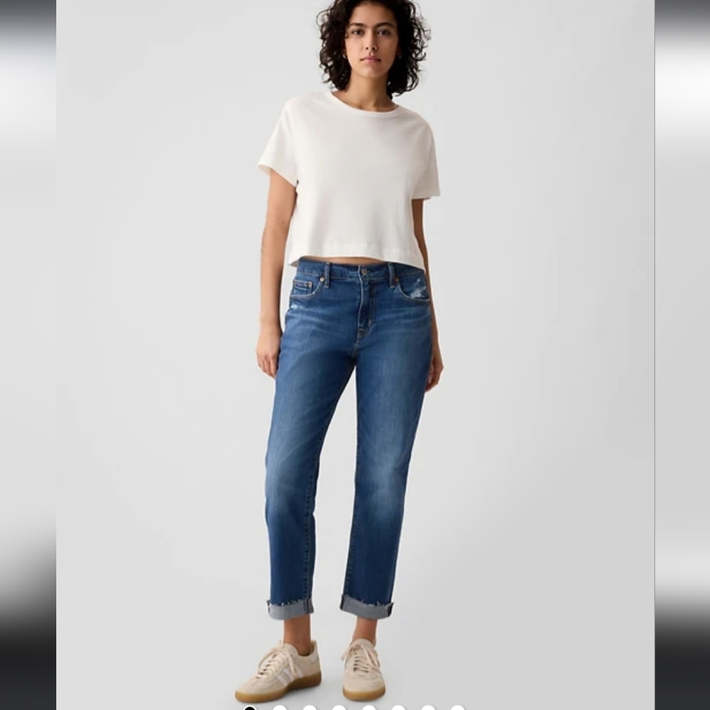 Gap Girlfriend Mid Rise Jeans NWT